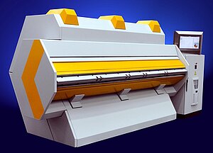 Engenharia - Máquina para trabalhar metais - Novotechnik